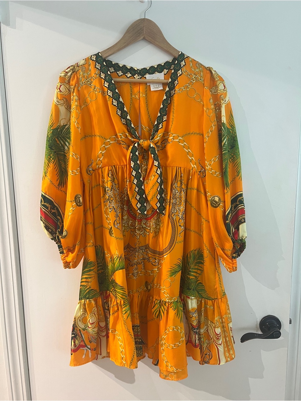 Camilla like new 100% silk orange & Green Printed Tie-Neck Mini Dress small